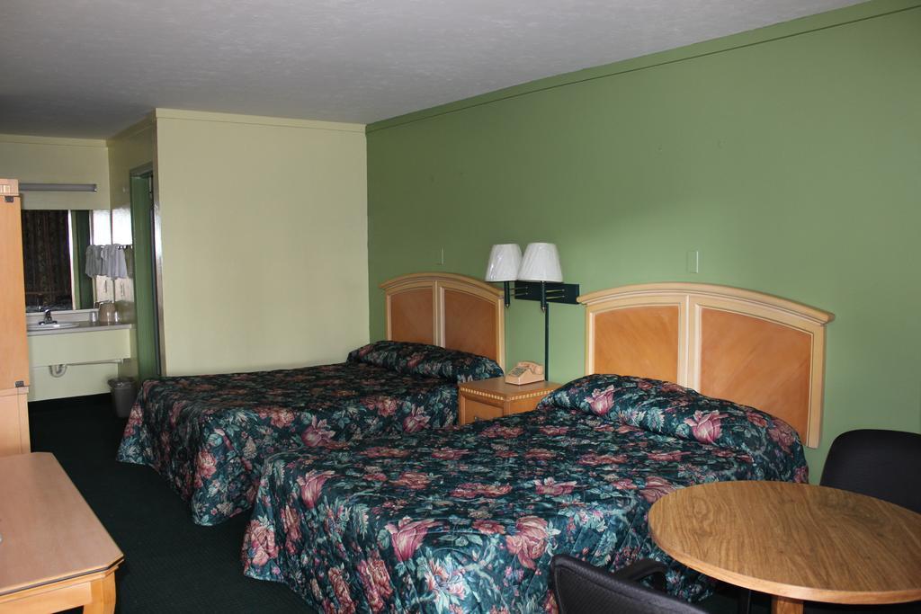 Travelers Inn Gainesville Habitación foto
